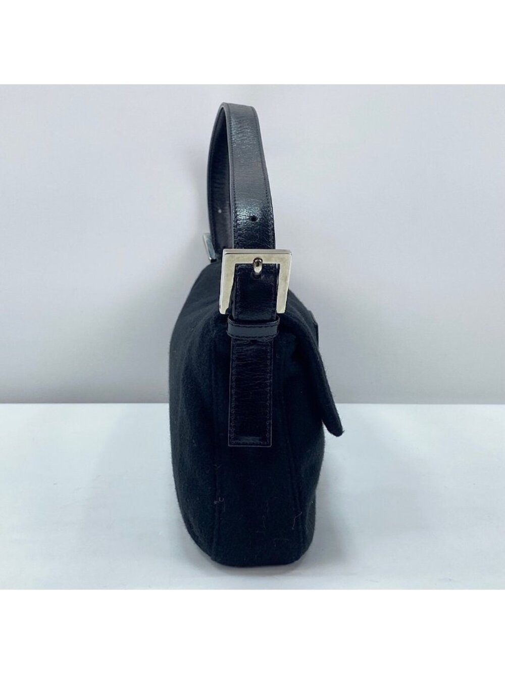 Fendi Shoulder Bag Mamma Bucket - Picture 5 of 10